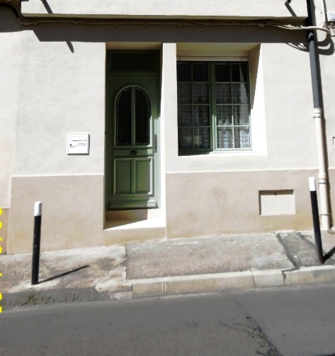 Location appartement T2 Nimes - Photo 1