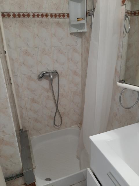 Location appartement T1 Marseille 05 - Photo 8