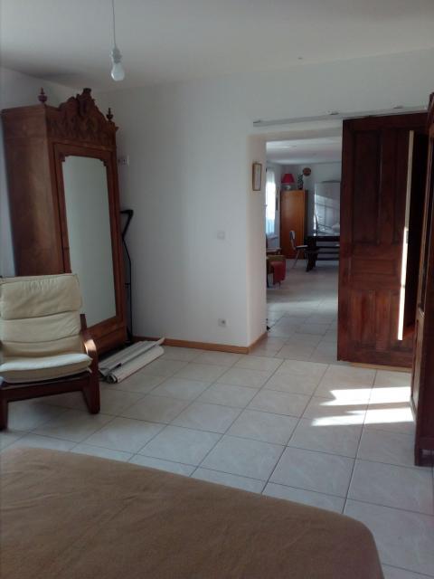 Location maison F2 Evry - Photo 4