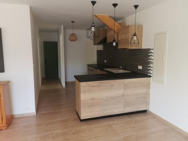 Location appartement T3 Cuers - Photo 3