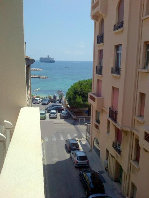 Location studio Toulon - Photo 1