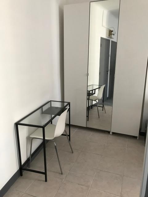 Location appartement T1 Marseille 06 - Photo 2