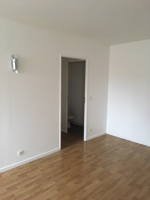 Location appartement T3 Asnieres sur Seine - Photo 2