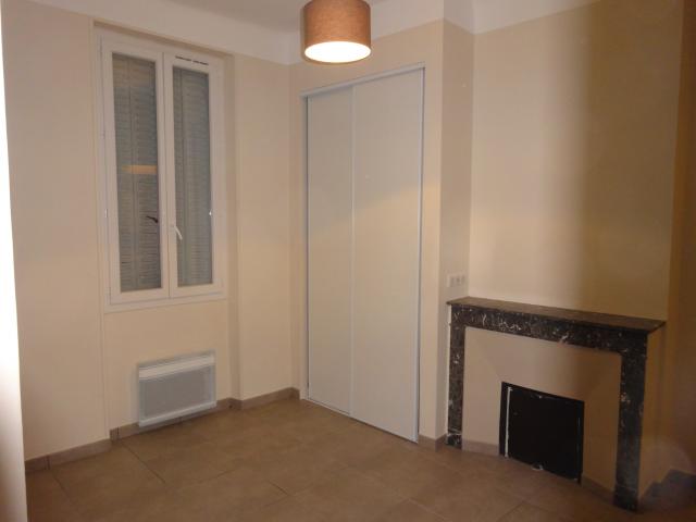 Location appartement T2 Marseille 05 - Photo 2