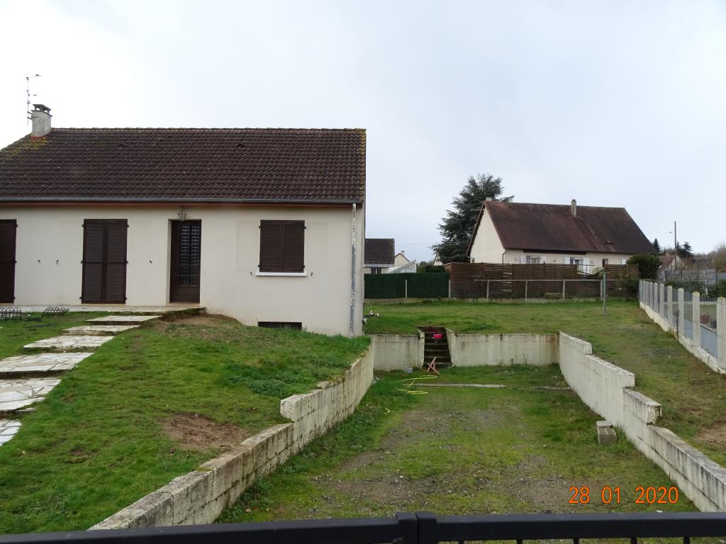 Location de particulier à particulier, maison, de 120m² à montfortlegesnois Location