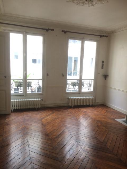 Location appartement T3 Paris 10 - Photo 2