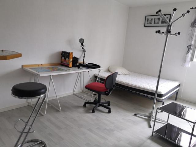 Location studio St Etienne - Photo 8