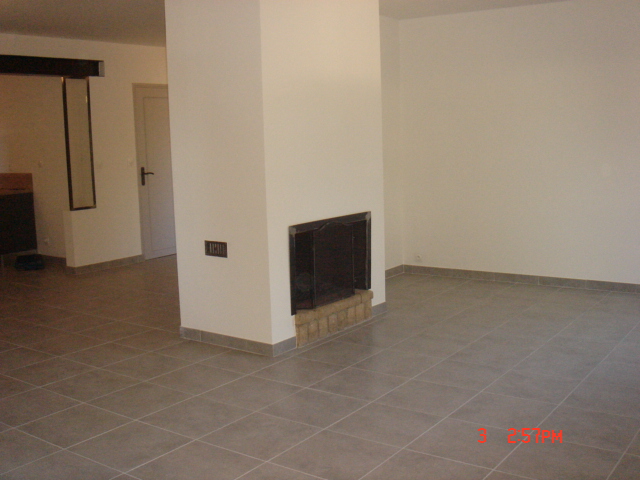 Location maison F5 Nimes - Photo 3