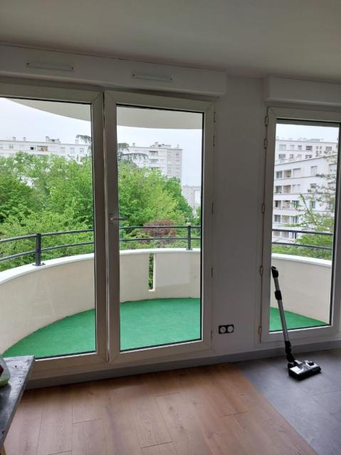 Location appartement T3 Lyon 8 - Photo 4