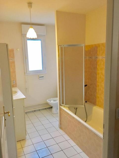Location appartement T4 Montlouis sur Loire - Photo 3