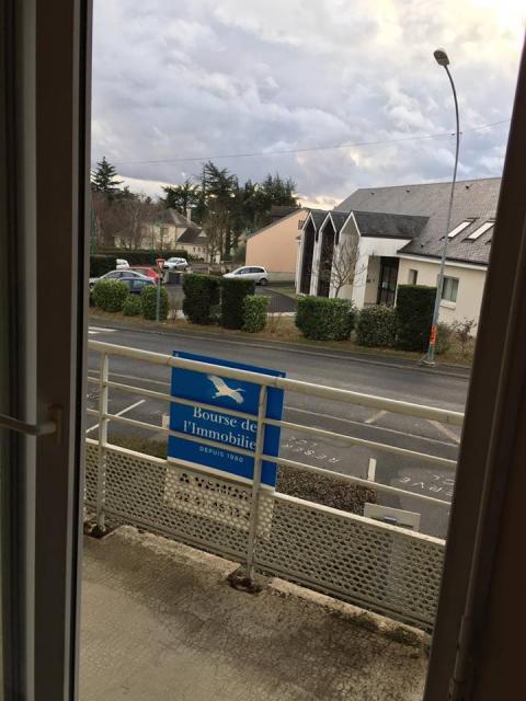 Location appartement T4 Montlouis sur Loire - Photo 8