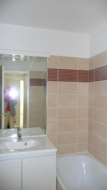 Location appartement T2 Paris 19 - Photo 2