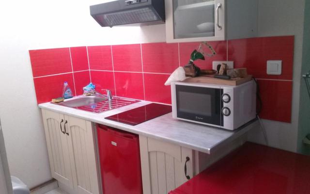 Location studio Ste Suzanne - Photo 2