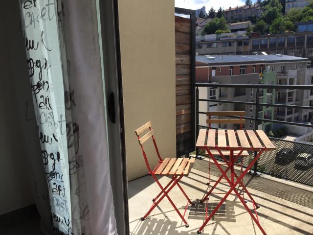 Location appartement T1 St Etienne - Photo 2