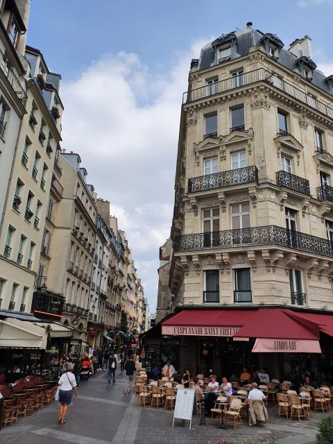 Location appartement T2 Paris 01 - Photo 9