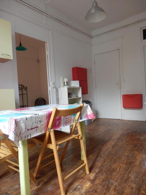 Location appartement T2 St Etienne - Photo 4