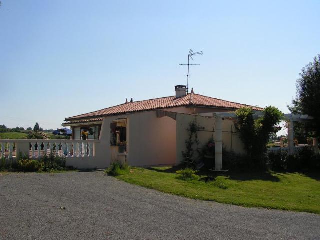 Location maison F5 Lagupie - Photo 2