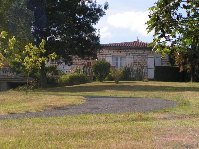 Location maison F5 Lagupie - Photo 4