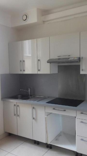 Location appartement T2 Les Essarts le Roi - Photo 2
