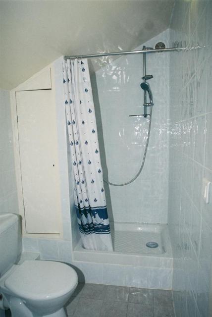 Location chambre St Genis Laval - Photo 3
