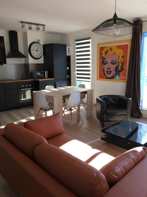 Location appartement T3 Marseille 12 - Photo 1