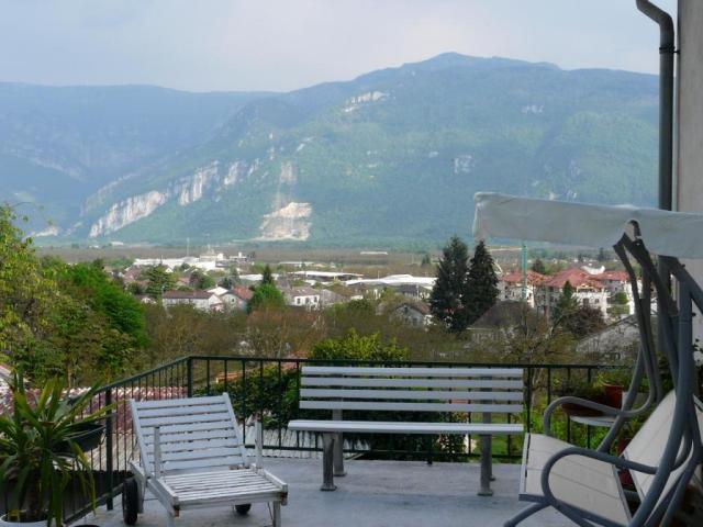 Location maison F4 Vinay - Photo 1