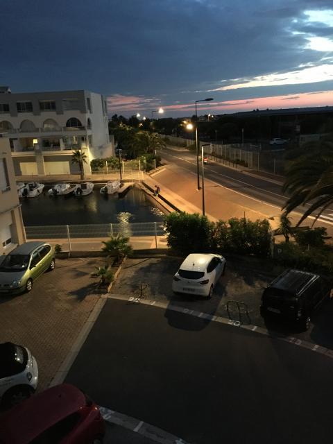 Location appartement T2 Sete - Photo 5
