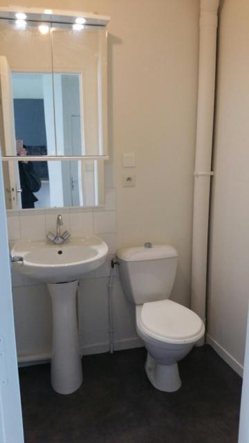 Location studio St Andre les Vergers - Photo 3