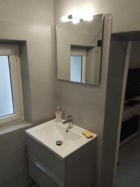 Location maison F2 La Ciotat - Photo 2