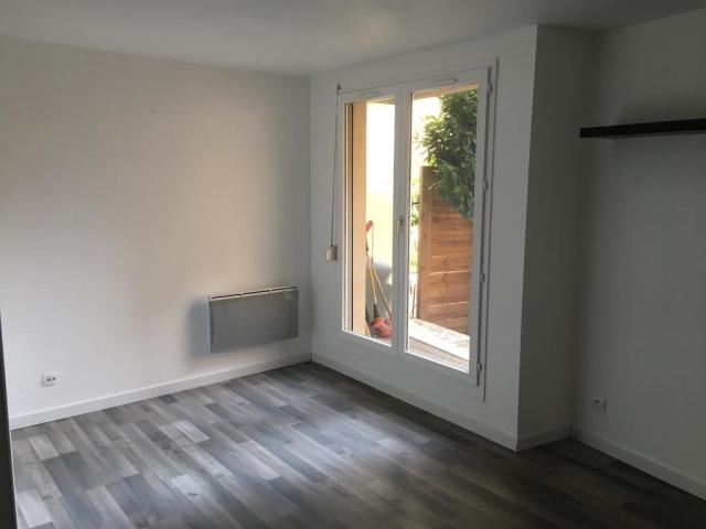 Location studio Villeurbanne - Photo 1
