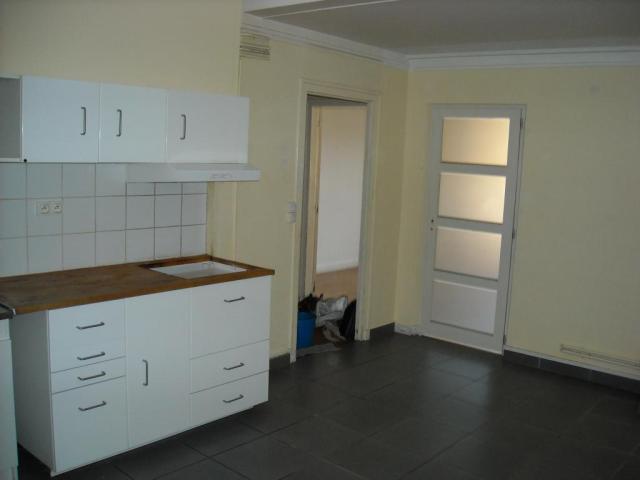 Location appartement T4 Montereau Fault Yonne - Photo 2