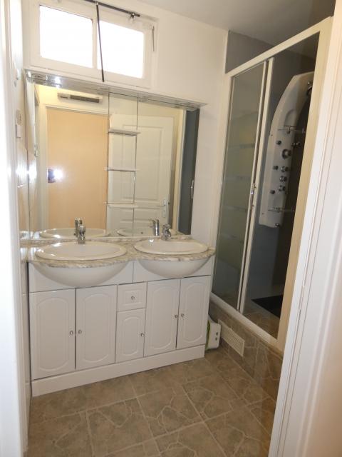 Location appartement T2 Suresnes - Photo 4