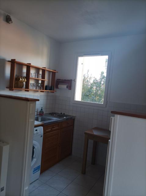Location studio Marseille 09 - Photo 4