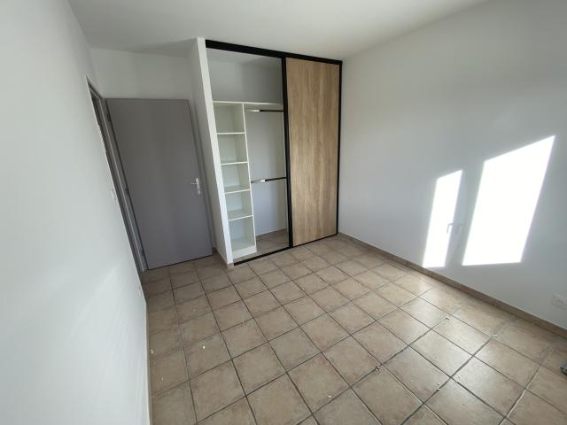 Location maison F4 Moussac - Photo 8