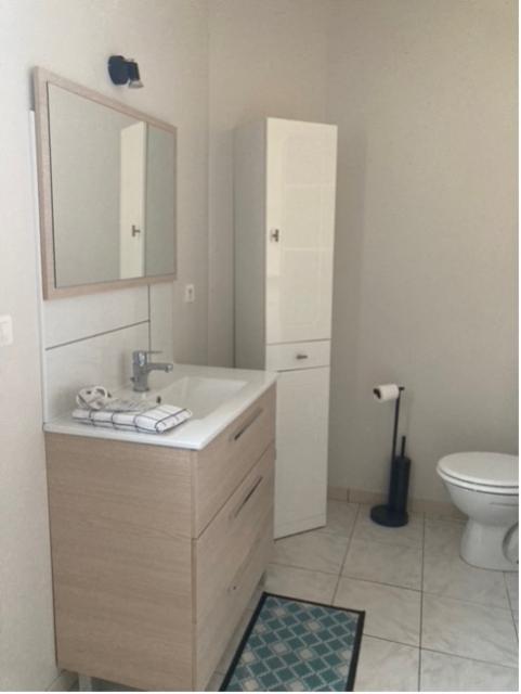 Location maison F2 La Couronne - Photo 2