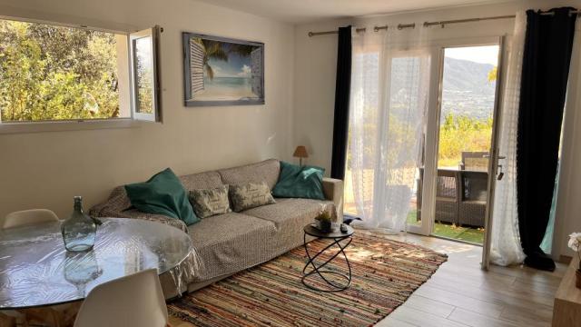 Location appartement T2 Afa - Photo 2