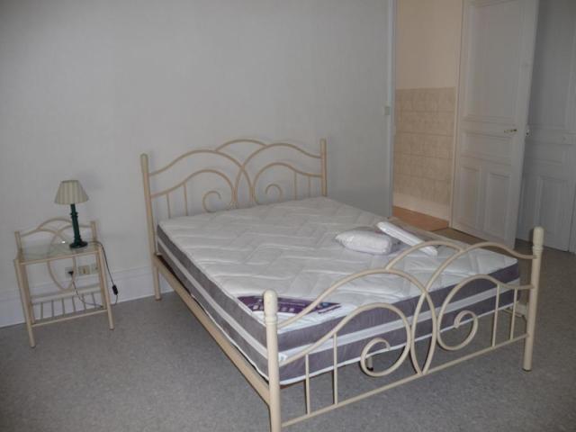 Location appartement T2 St Amand les Eaux - Photo 4