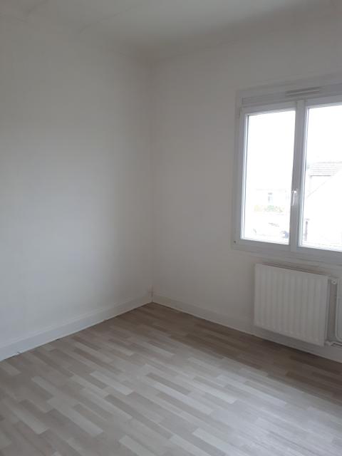 Location maison F3 Montereau Fault Yonne - Photo 4