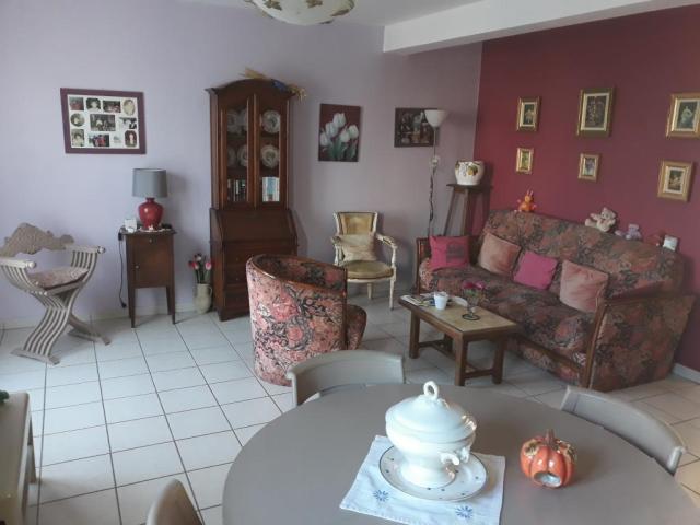 Location maison F4 Cauffry - Photo 2