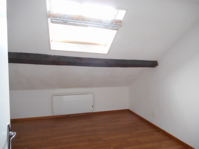 Location appartement T2 Charleville Mezieres - Photo 3