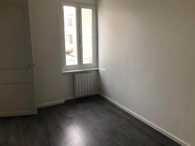 Location appartement T2 Reims - Photo 2