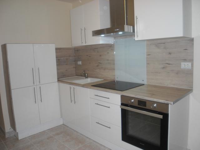Location appartement T4 La Chapelle St Luc - Photo 5