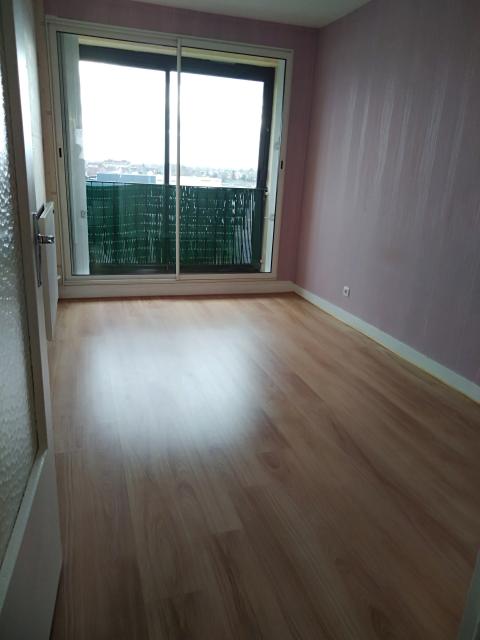 Location appartement T4 La Chapelle St Luc - Photo 9