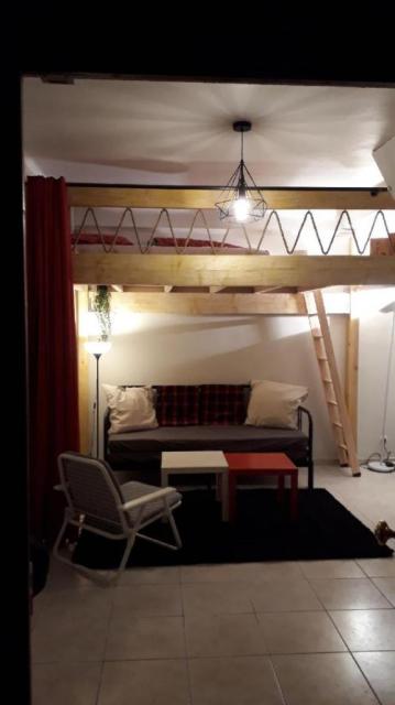 Location appartement T1 Montrouge - Photo 1