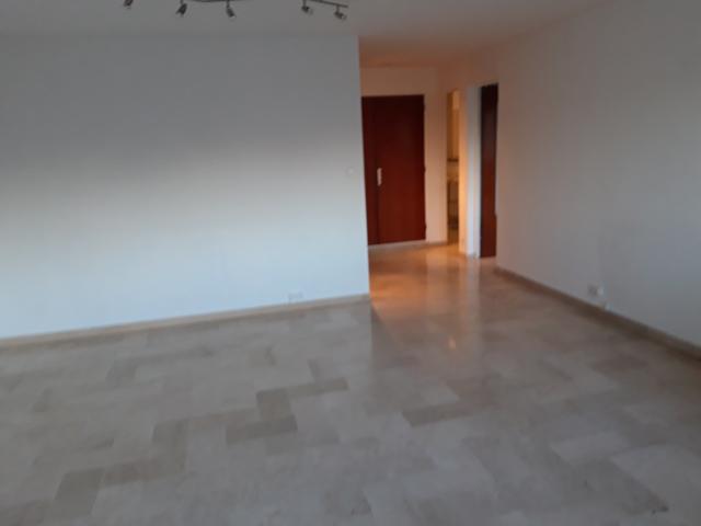 Location appartement T3 Hyeres - Photo 3