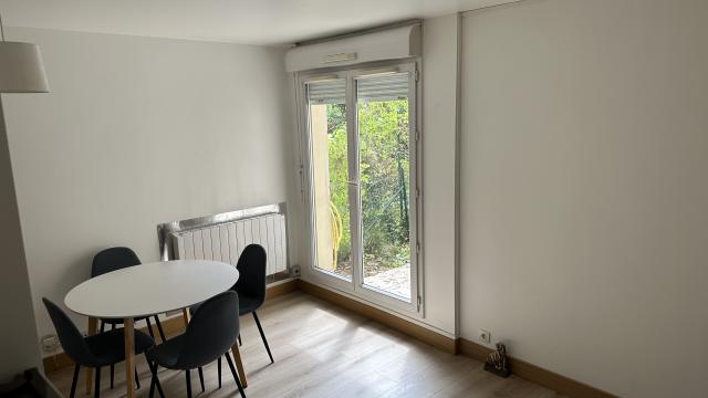 Location studio Elancourt - Photo 2