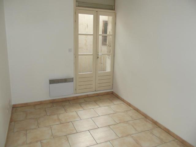 Location appartement T2 Sete - Photo 3