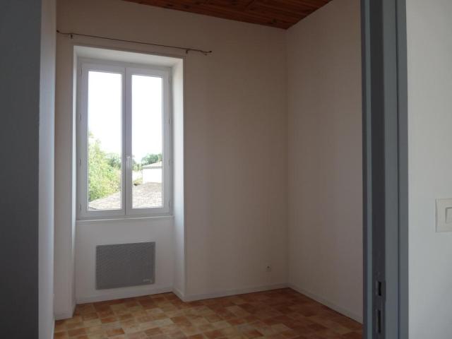 Location appartement T2 St Agnant - Photo 2