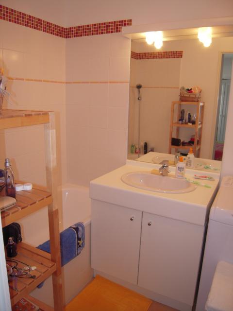 Location appartement T2 Marseille 08 - Photo 4