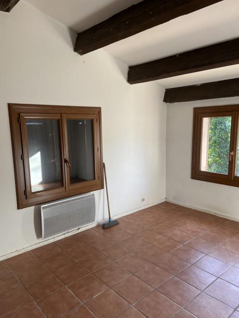 Location maison F3 Nimes - Photo 6